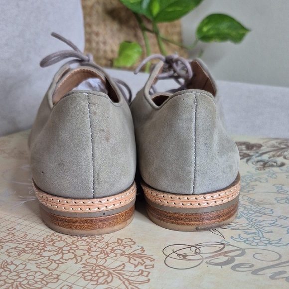 Silence + Noise Light Gray Suede Oxfords - Picture 3 of 9